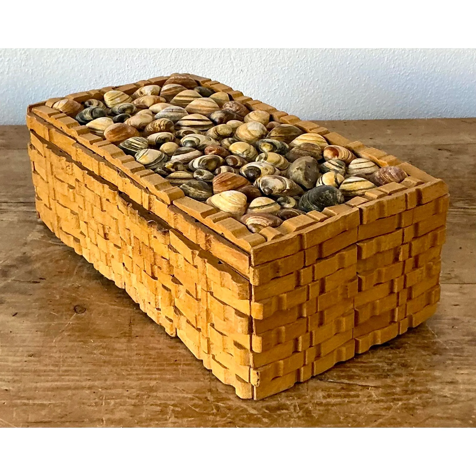 Vintage Boho Shell Encrusted Wood Box — additional photo 3
