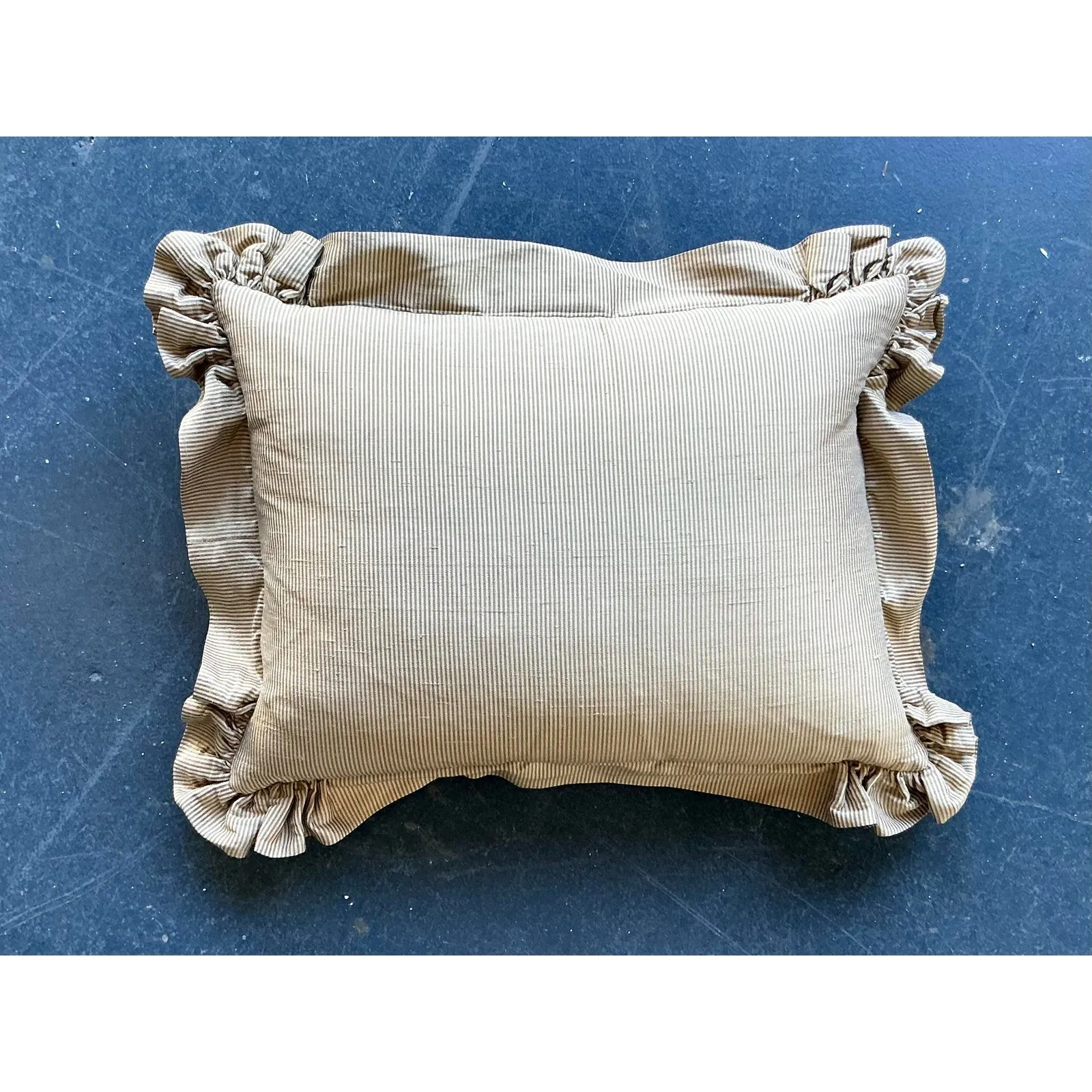 Vintage Regency Scalamandre Leopard Velvet Throw Pillow — additional photo 4