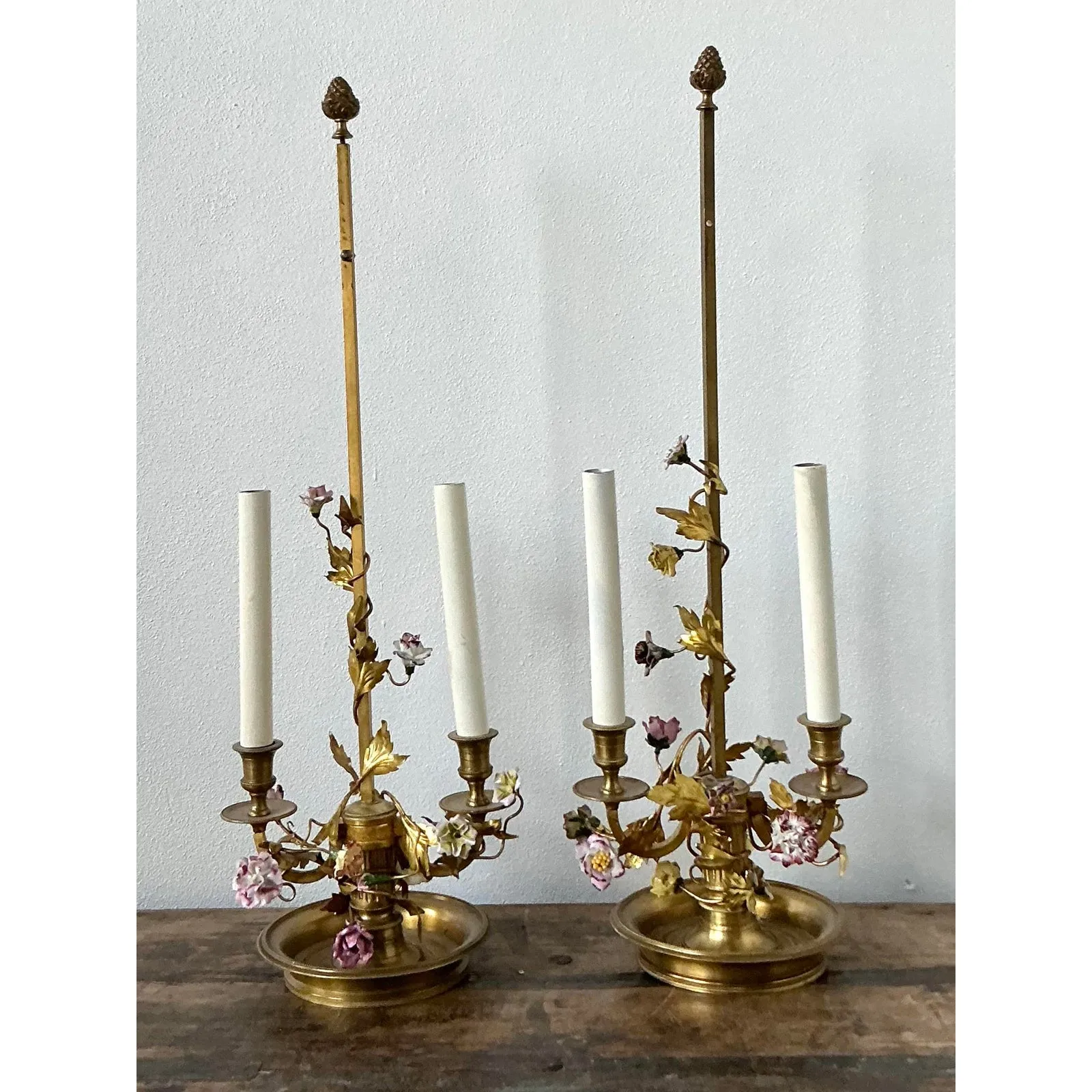 Vintage Regency Porcelain Roses Lamps - a Pair — additional photo 3