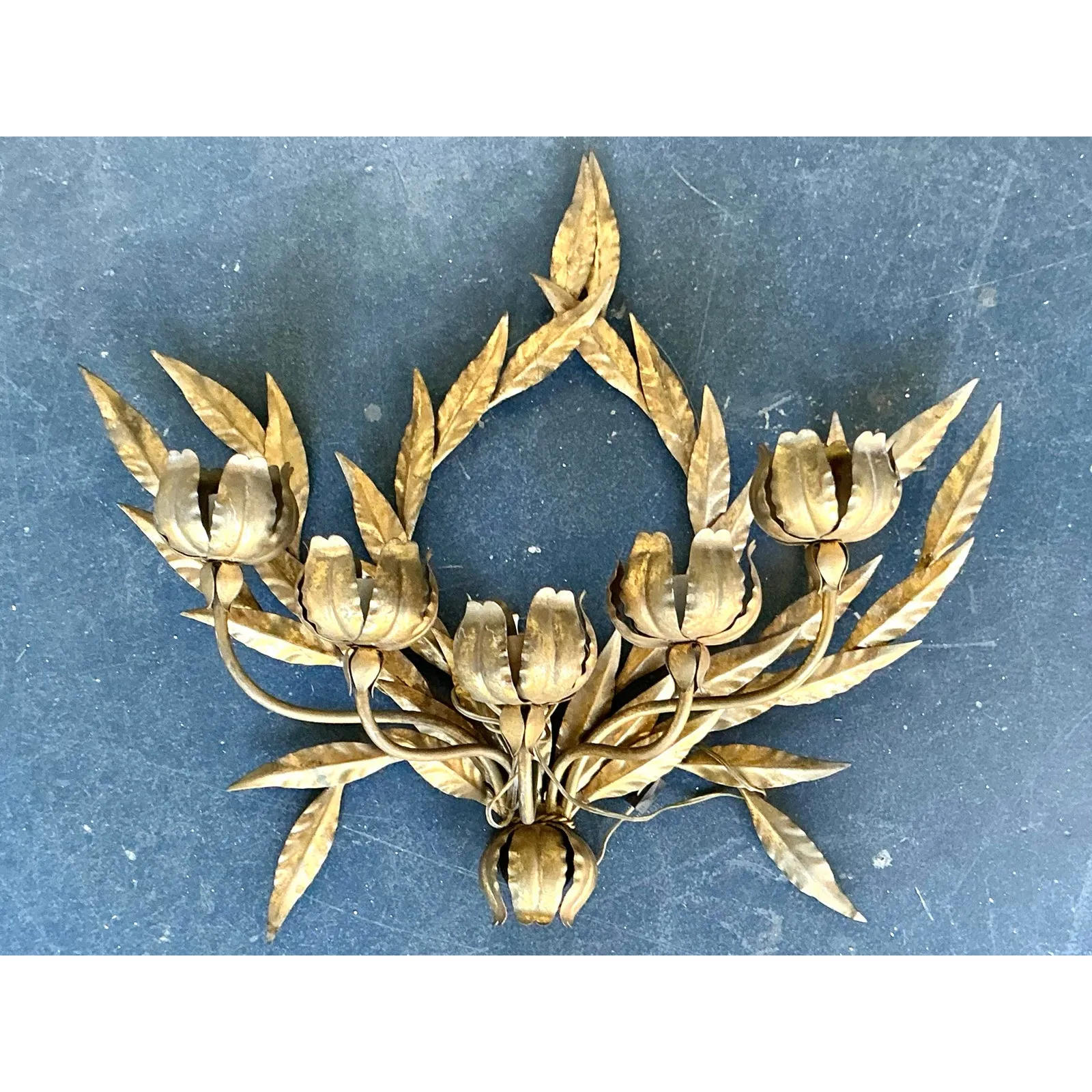 Vintage Regency Laurel Leaf Wall Sconce — additional photo 6