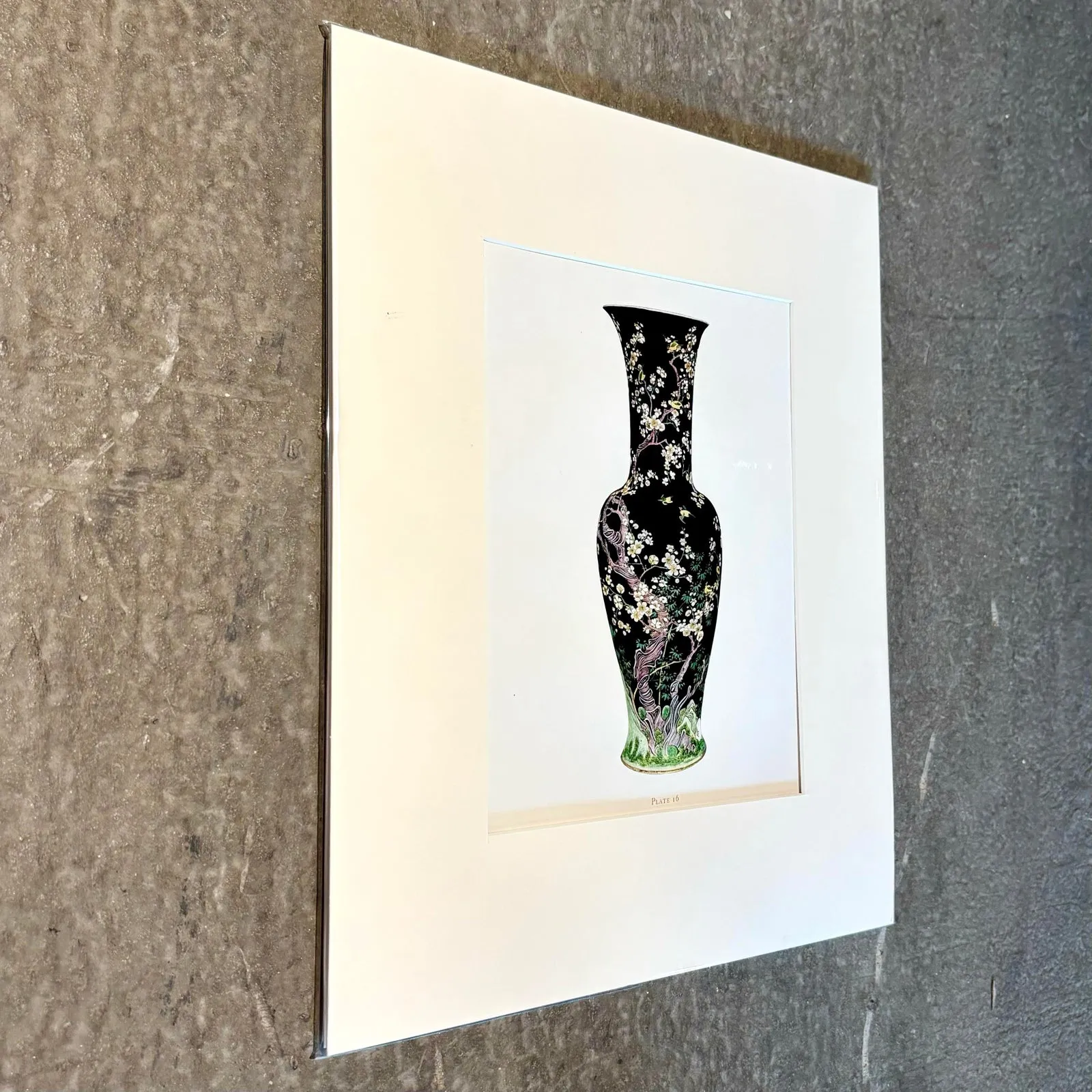 Vintage Boho Chinese Porcelain Vase Print — additional photo 5
