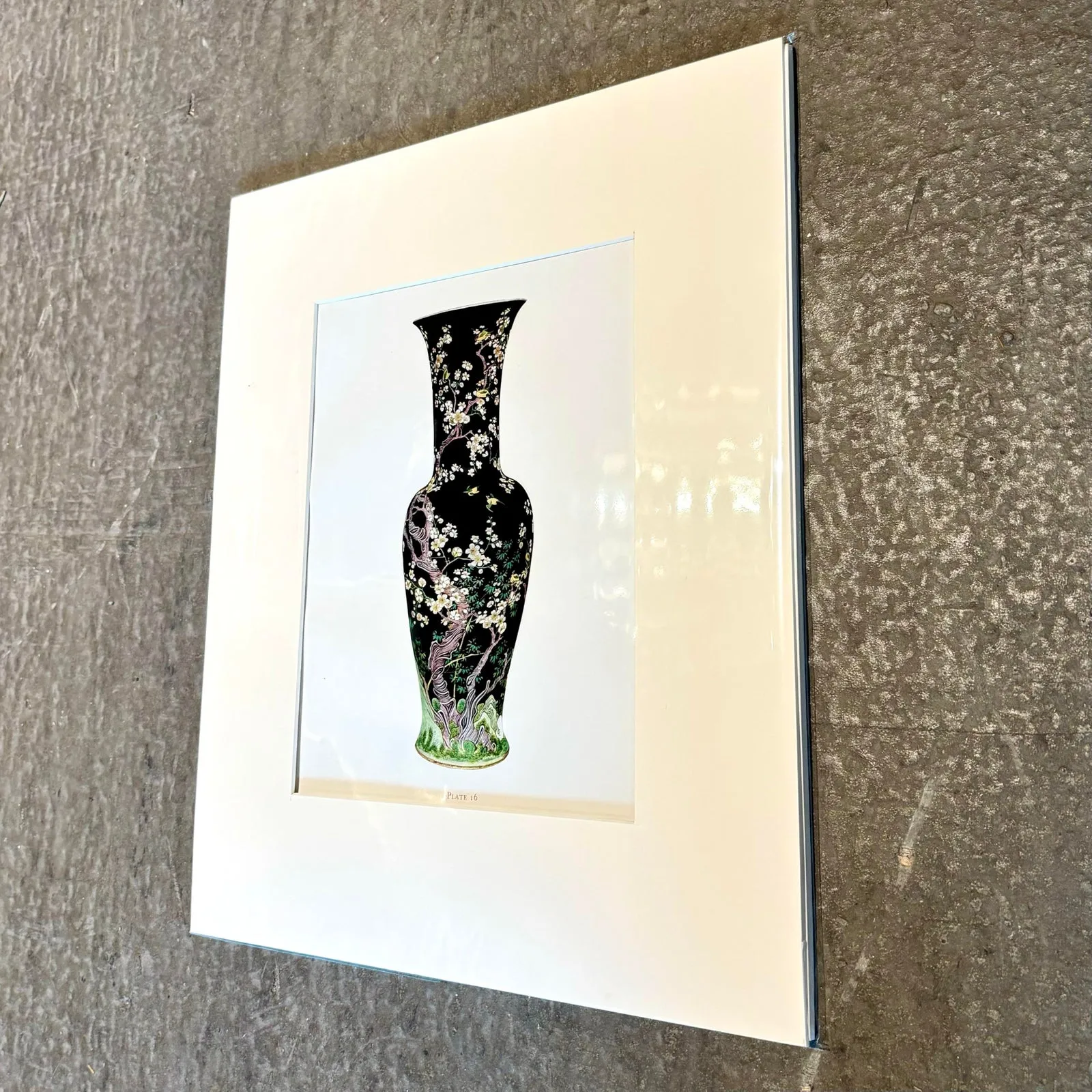 Vintage Boho Chinese Porcelain Vase Print — additional photo 6