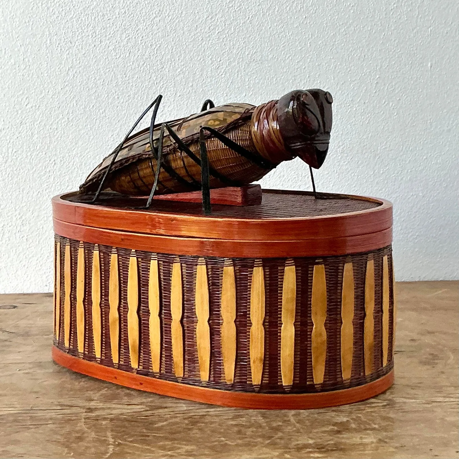 Vintage Shanghai Handicrafts Bug Box — additional photo 4