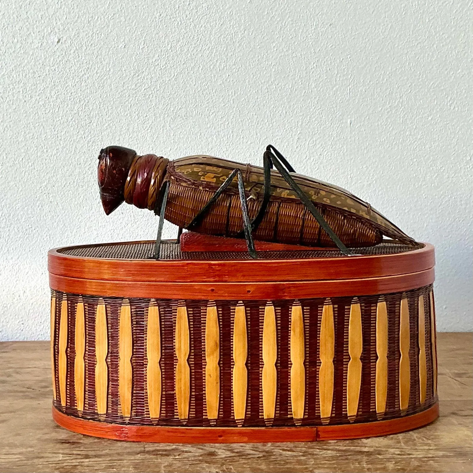 Vintage Shanghai Handicrafts Bug Box — additional photo 5