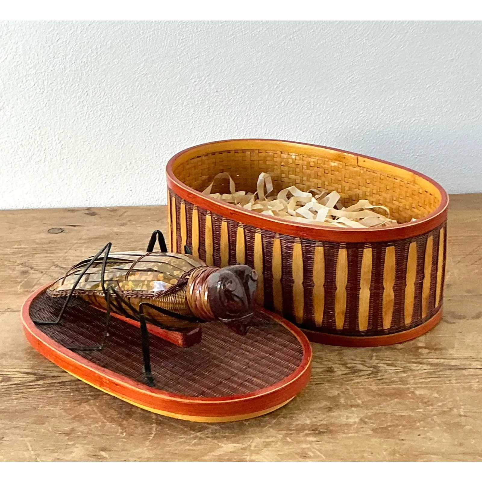 Vintage Shanghai Handicrafts Bug Box — additional photo 8