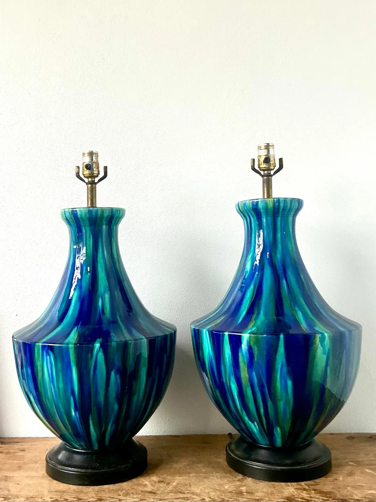 Vintage MCM Drip Glazed Ceramic Lamps - A Pair — additional photo 6