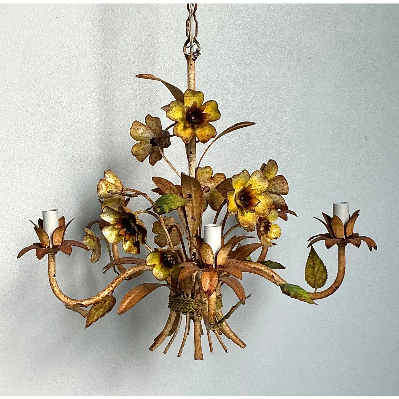 Vintage Boho Patinated Tole Chandelier — additional photo 5