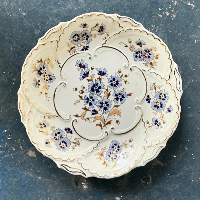 Vintage Hungarian Gilt Tipped Floral Ceramic Serving Plate — additional photo 2
