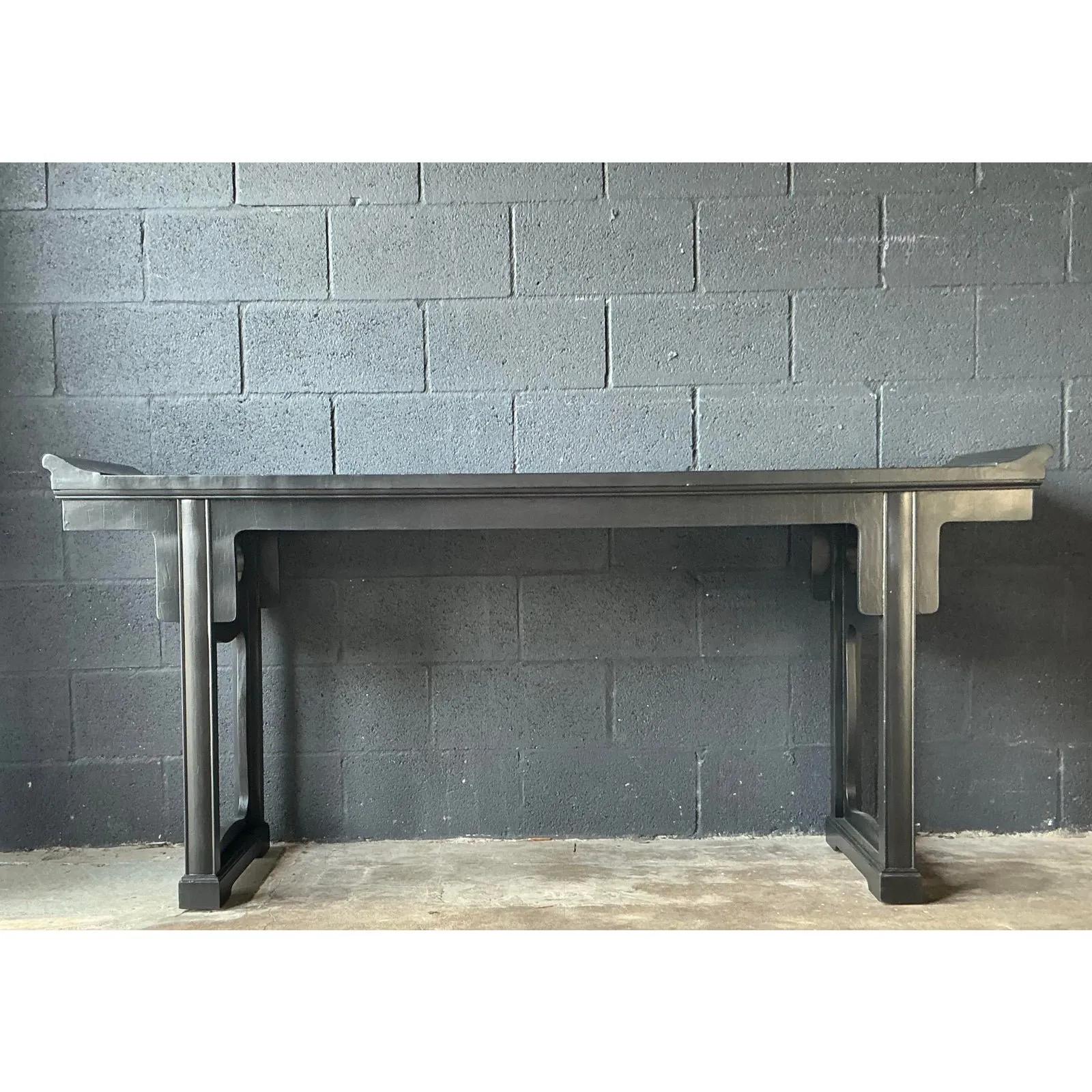 Vintage Boho Baker Pagoda Console Table — additional photo 5