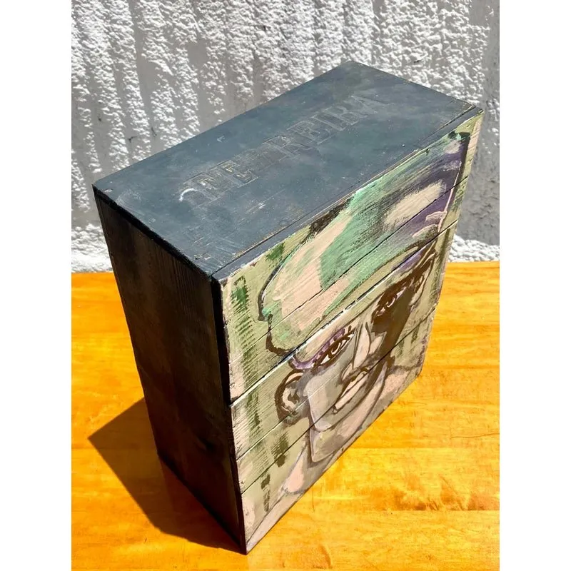 Contemporary Original Abstract Oil Portrait on Crate Signed Roland — additional photo 4