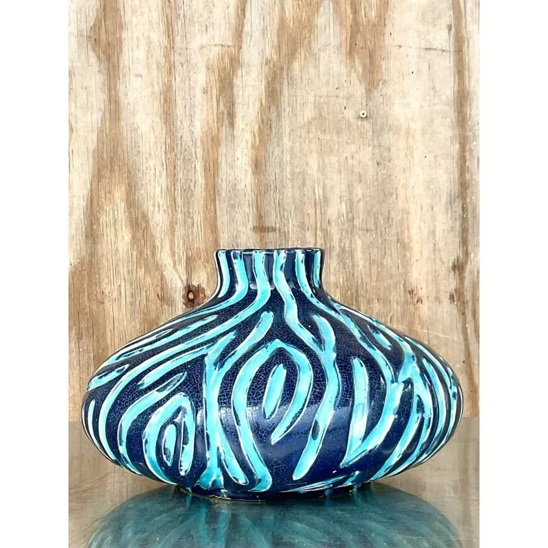 Vintage Boho Wiggles Pottery Vase — additional photo 1