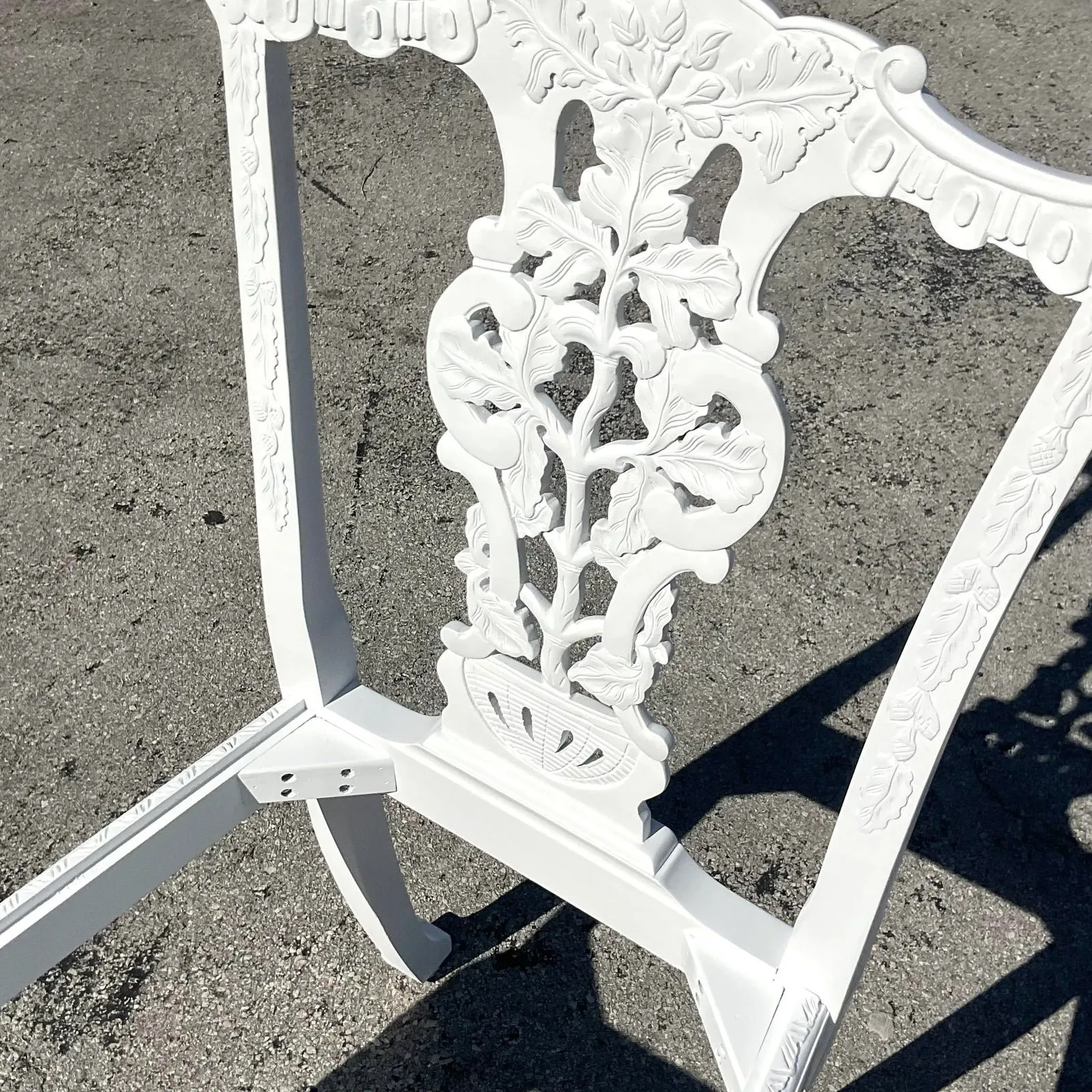 Vintage Regency White Ball and Claw Foot Carved Chippendale Chairs - a Pair — additional photo 6