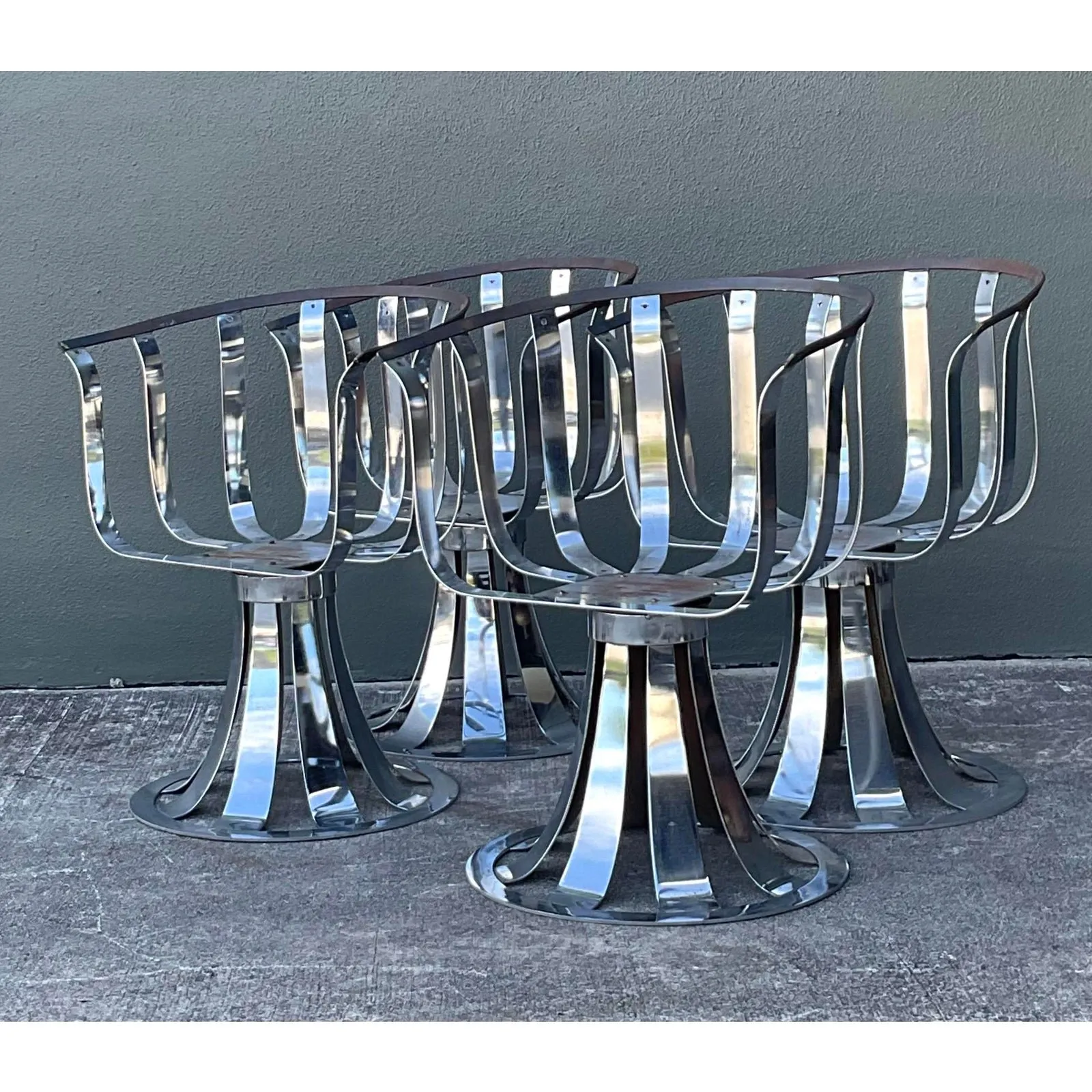 Vintage MCM Herbert Siegler for Russell Woodard Chrome Swivel Dining Chairs - Set of 4 — additional photo 5