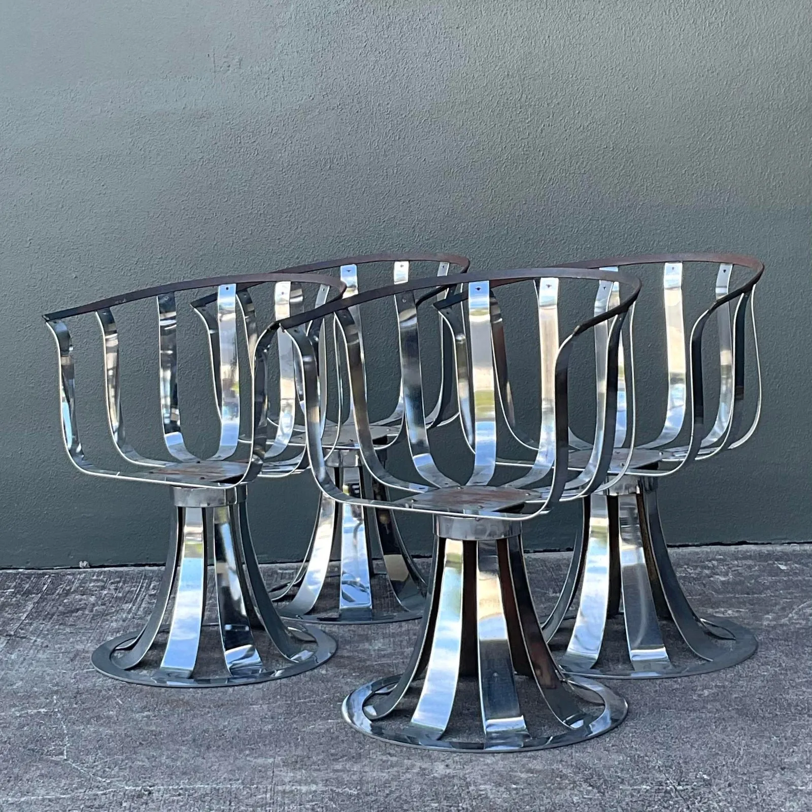 Vintage MCM Herbert Siegler for Russell Woodard Chrome Swivel Dining Chairs - Set of 4 — additional photo 3