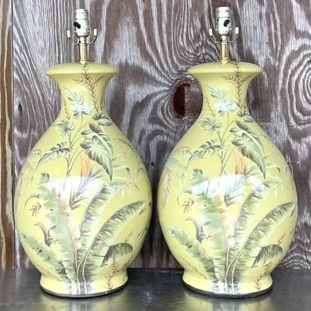 Vintage Coastal Banana Leaf Glazed Ceramic Lamps - a Pair — additional photo 4