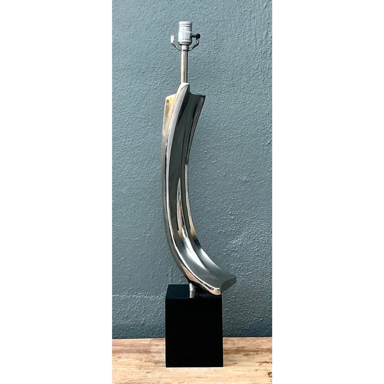 Vintage MCM Weiss and Barr for Laurel Lamp Company Chrome Sculptural Lamp — additional photo 7