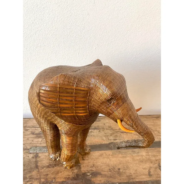 Vintage Shanghai Handicrafts Elephant Basket — additional photo 5