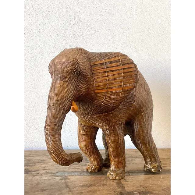 Vintage Shanghai Handicrafts Elephant Basket — additional photo 6