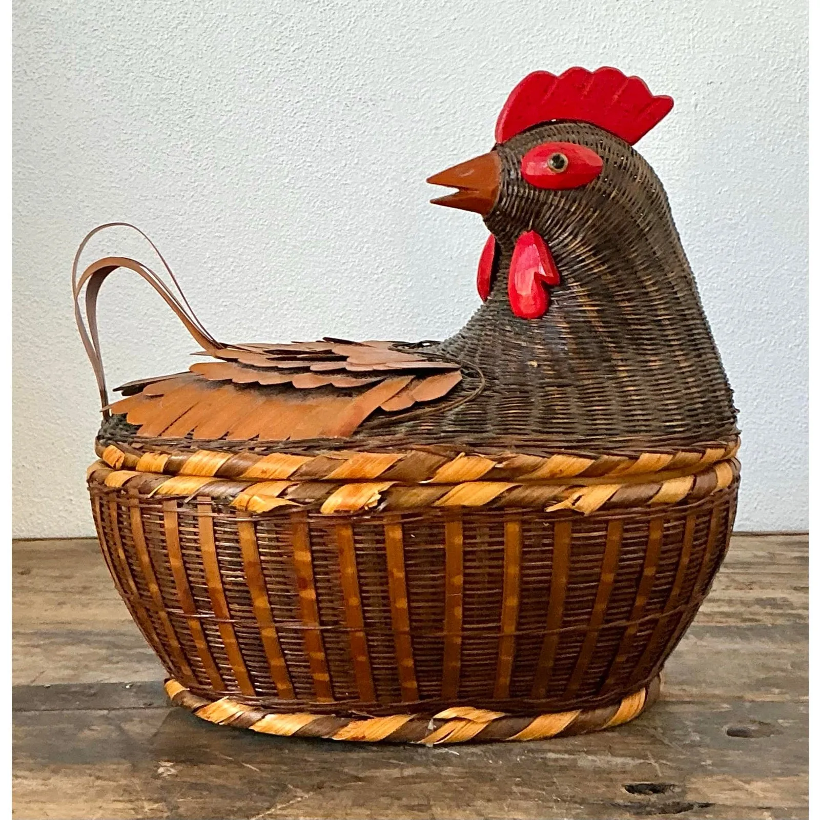 Vintage Shanghai Handicrafts Chicken Basket