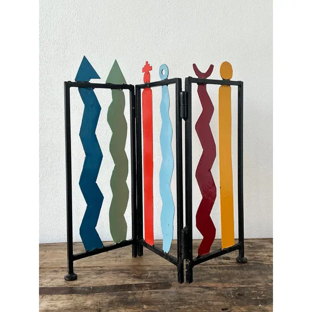 Vintage Postmodern Table Top Screen — additional photo 1