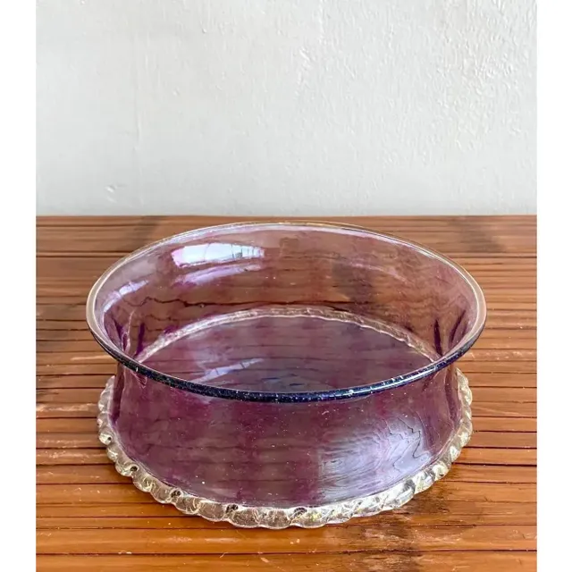 Vintage Boho Amethyst Handblown Glass Bowl With Scalloped Edge — additional photo 6