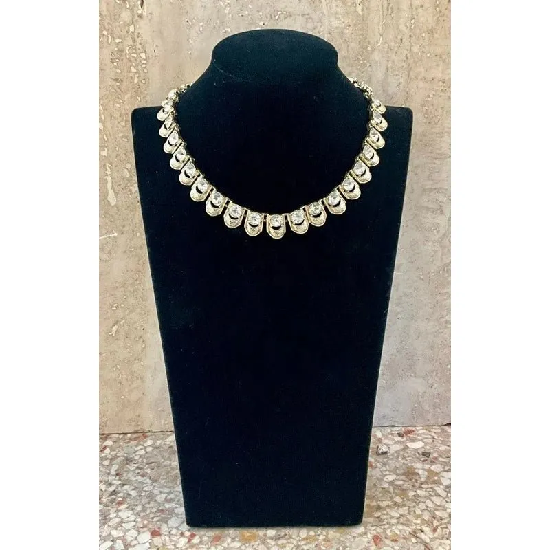 Vintage Gold Toned Signed Coro Necklace — additional photo 3