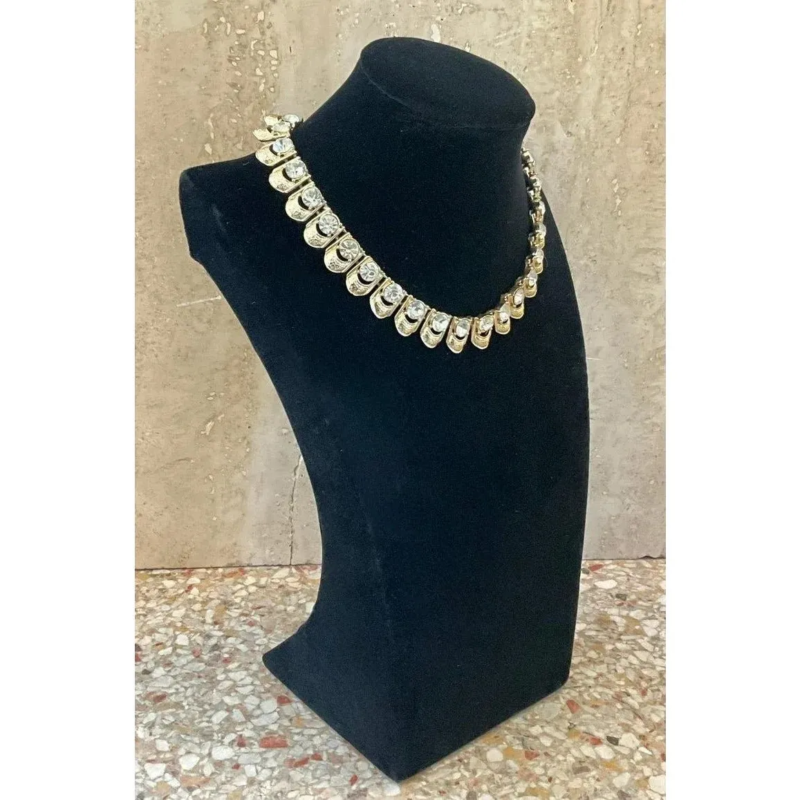 Vintage Gold Toned Signed Coro Necklace — additional photo 6