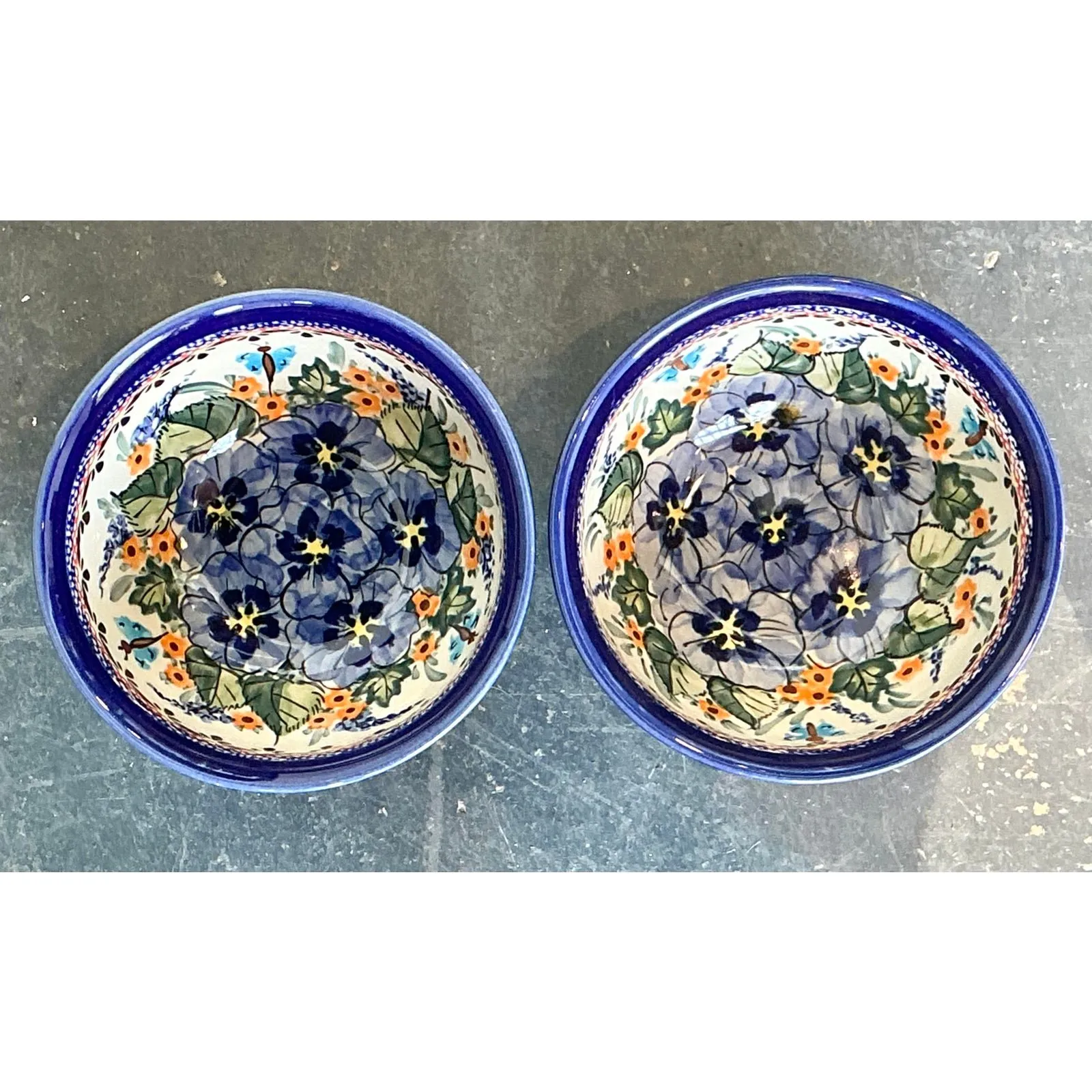 Vintage Polish Hand Painted Ceramic Bowls - Set of 2 — additional photo 5