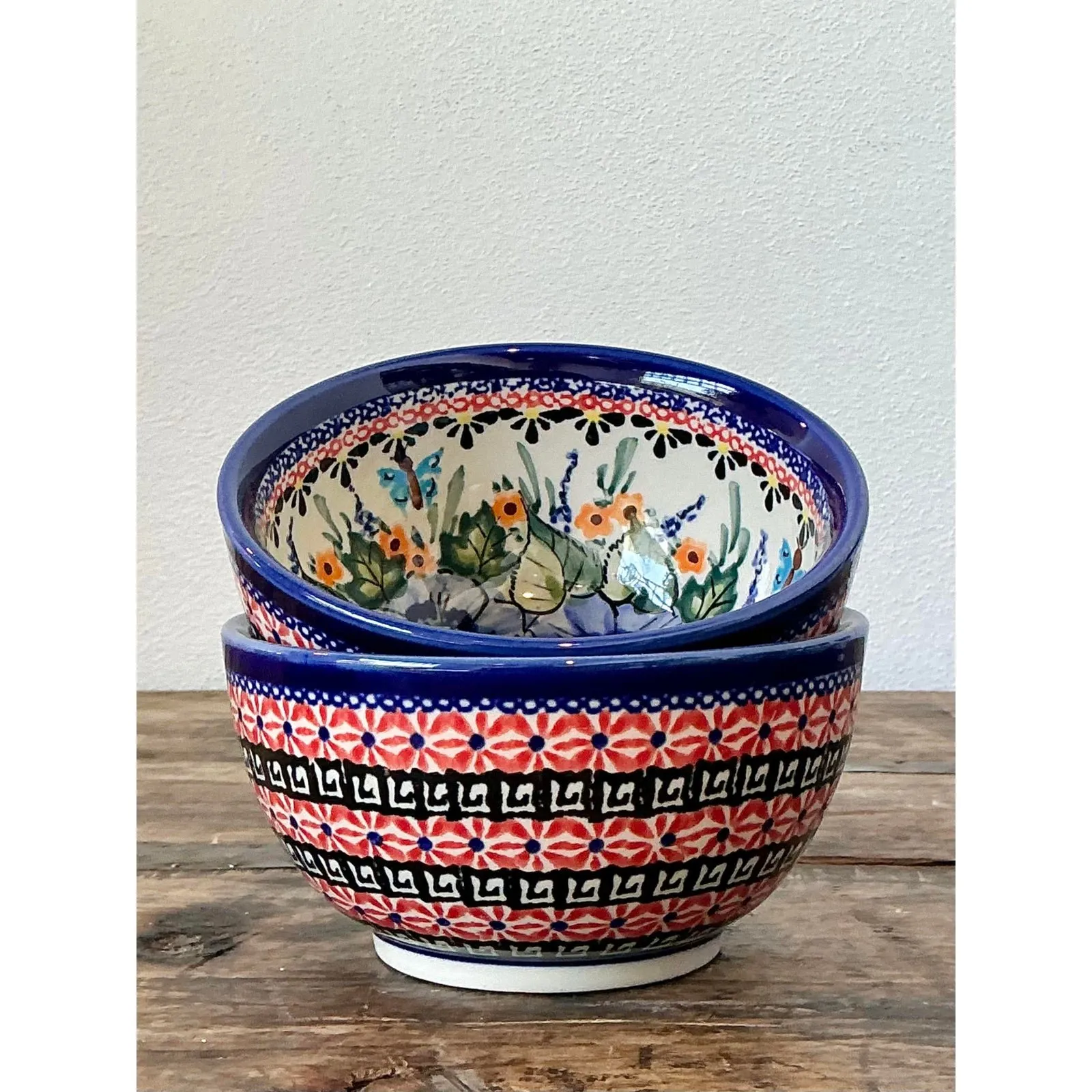 Vintage Polish Hand Painted Ceramic Bowls - Set of 2 — additional photo 3