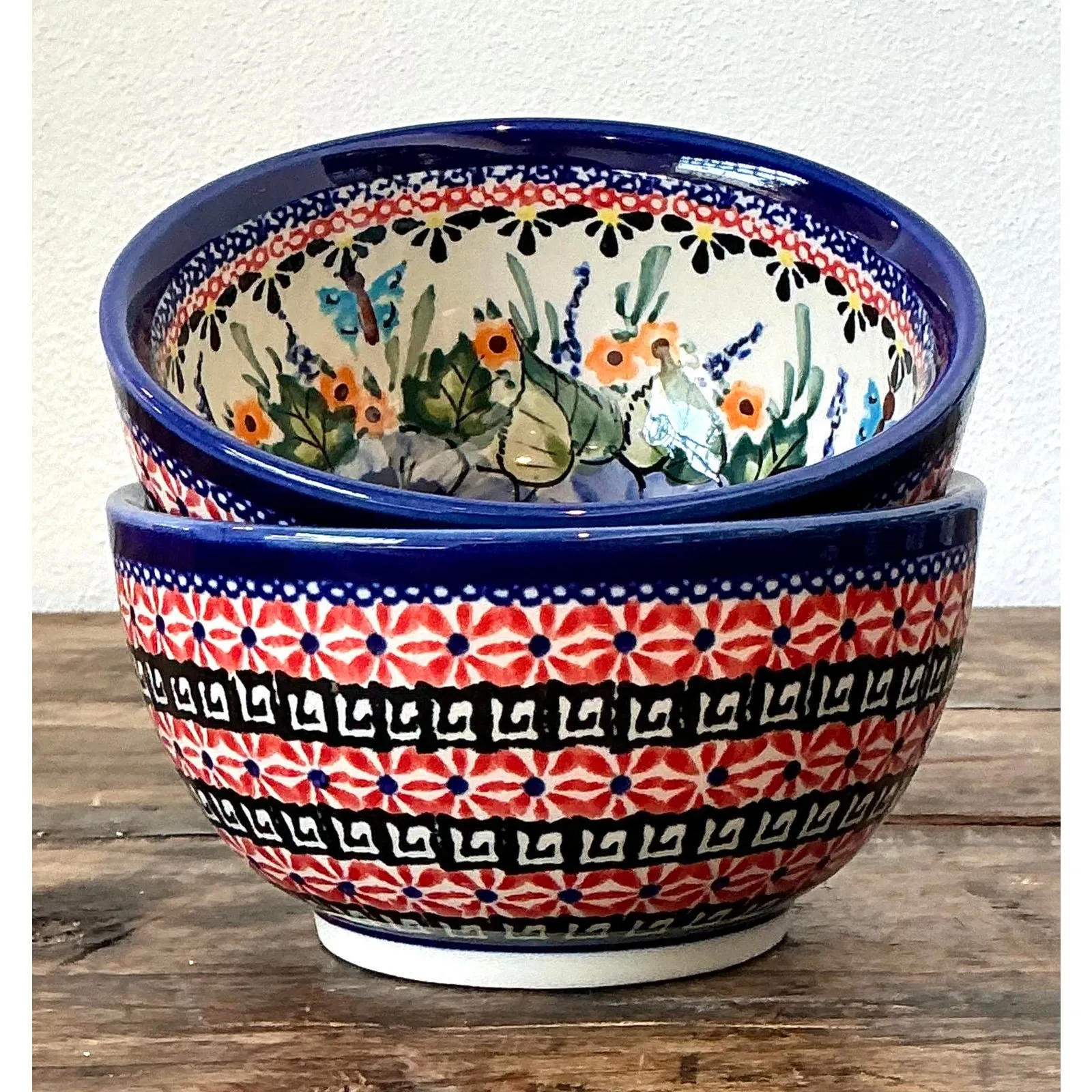 Vintage Polish Hand Painted Ceramic Bowls - Set of 2 — additional photo 1