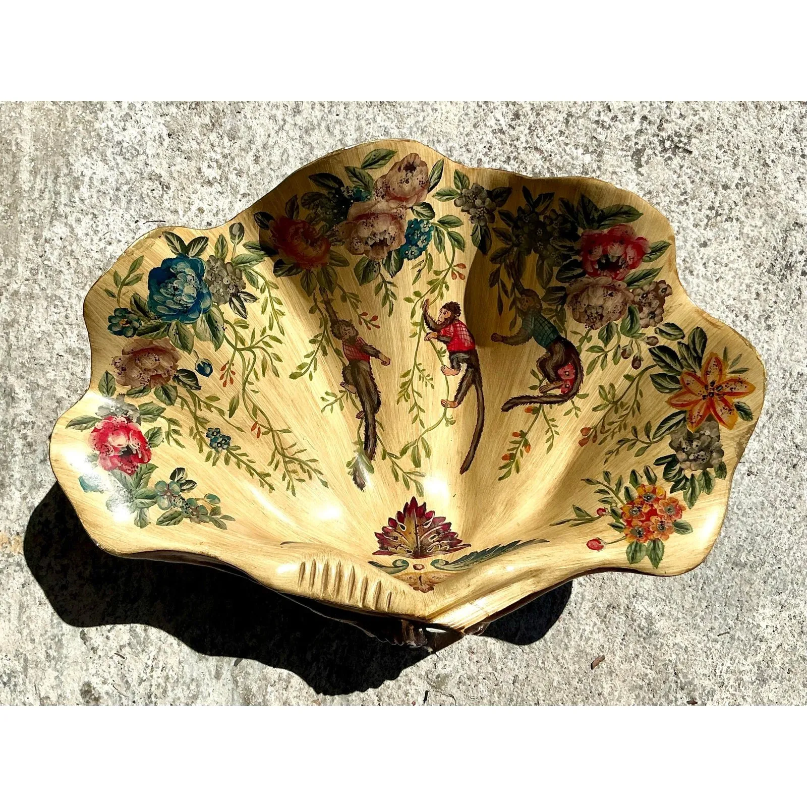 Vintage Regency Hand Painted Faux Clam Shell — additional photo 2