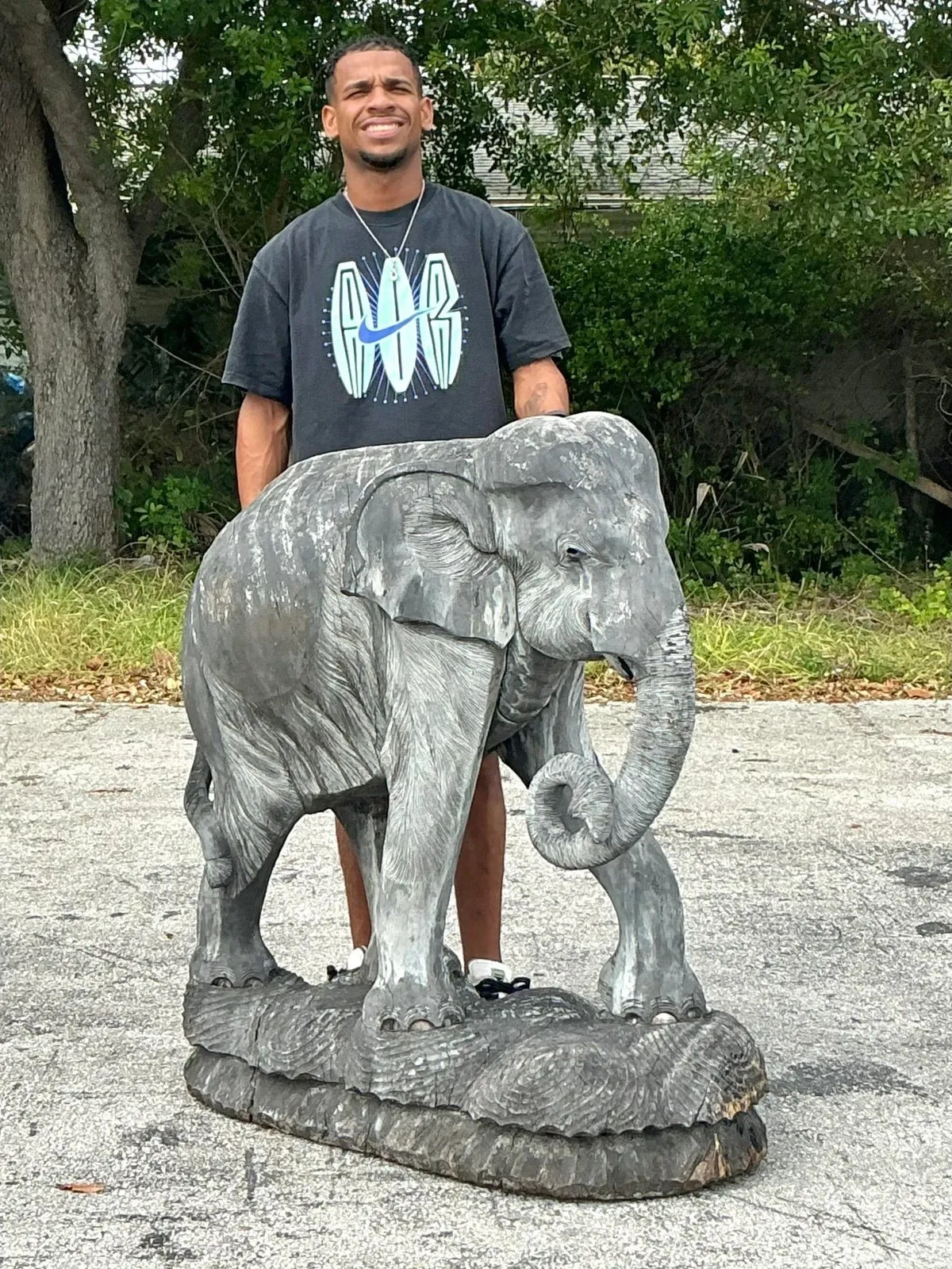 Late 20th Century Vintage Boho Monumental Carved Wooden Elephant — additional photo 4