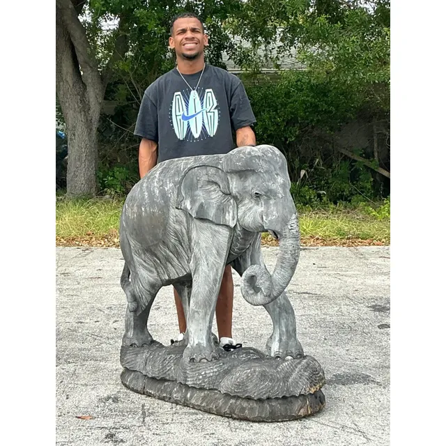 Late 20th Century Vintage Boho Monumental Carved Wooden Elephant — additional photo 5