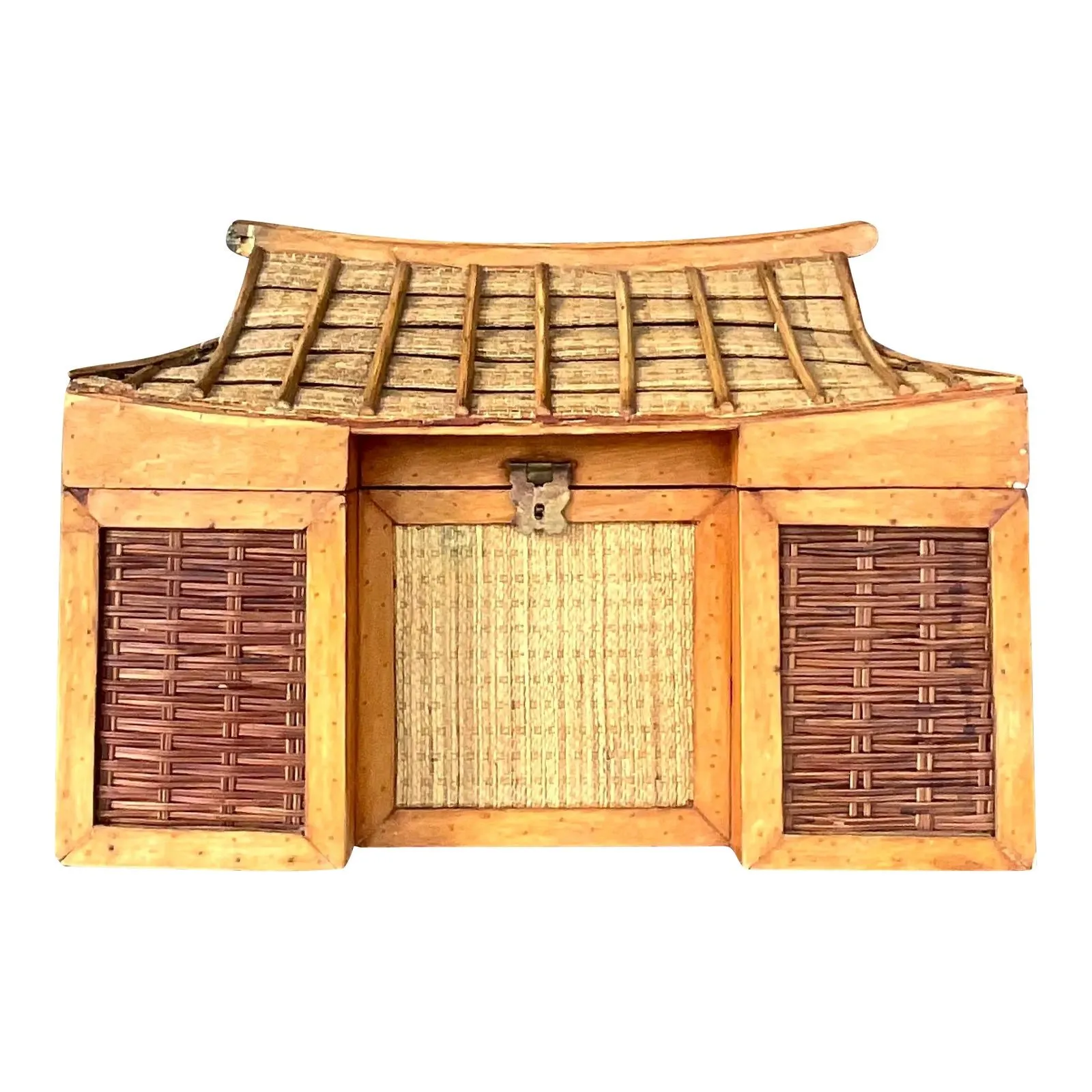 Vintage Boho Pagoda Trunk — additional photo 1