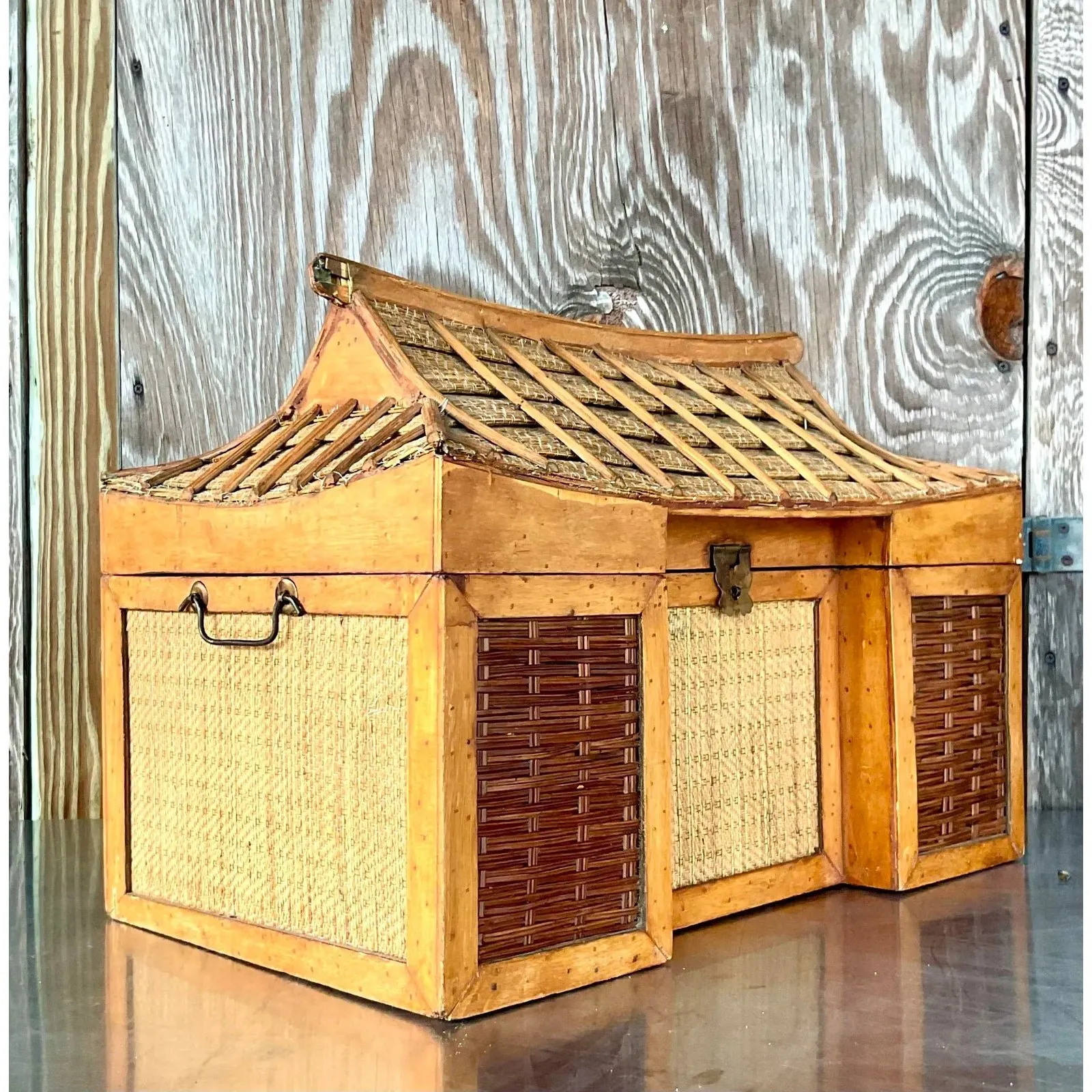 Vintage Boho Pagoda Trunk — additional photo 8