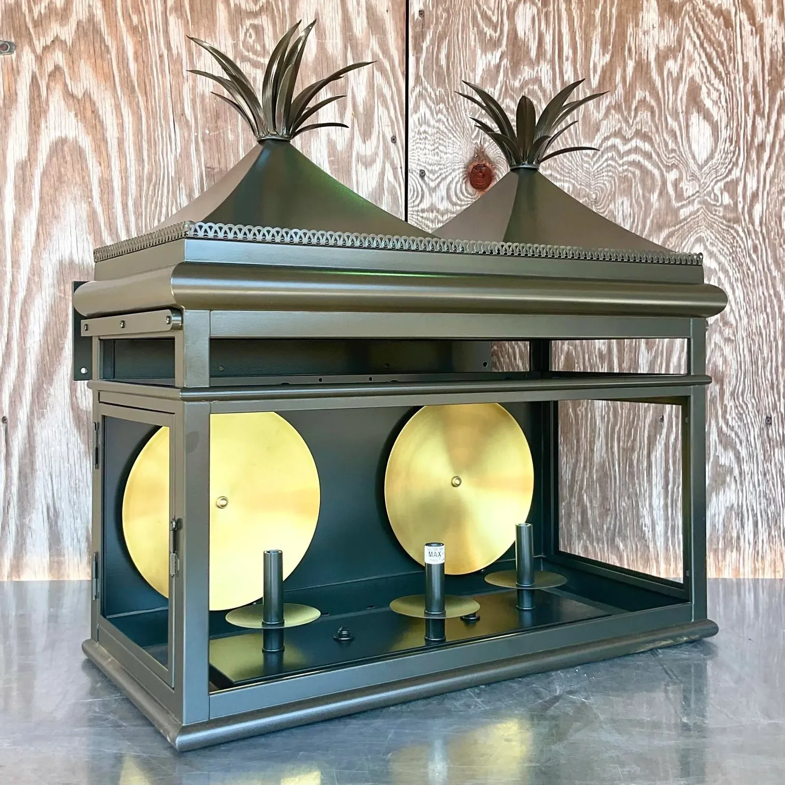 Vintage Contemporary the Urban Electric Company “Belmont” Wall Sconce — additional photo 2