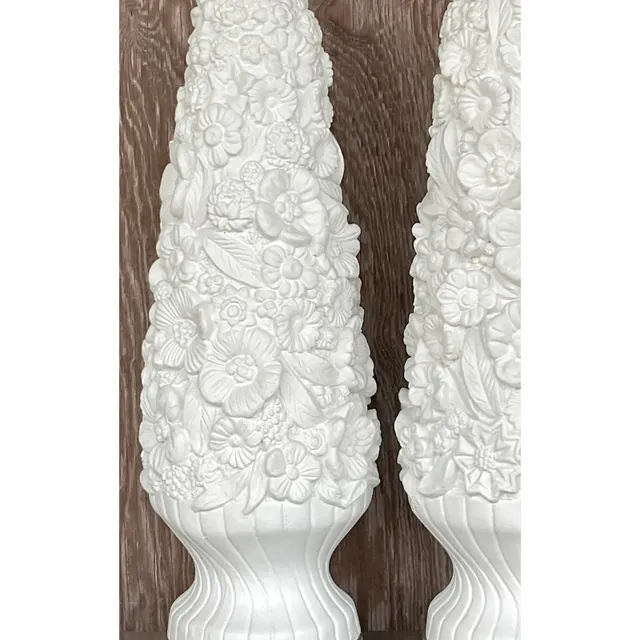 Vintage Coastal Monumental Plaster Floral Table Lamps - a Pair — additional photo 5