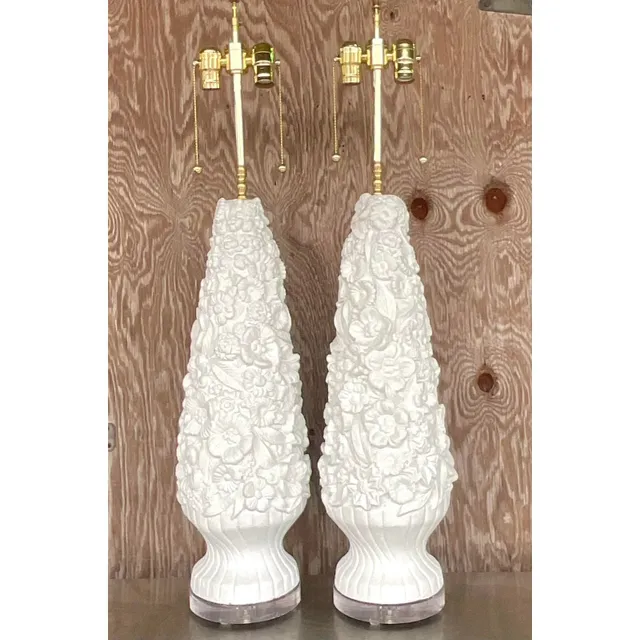 Vintage Coastal Monumental Plaster Floral Table Lamps - a Pair — additional photo 6