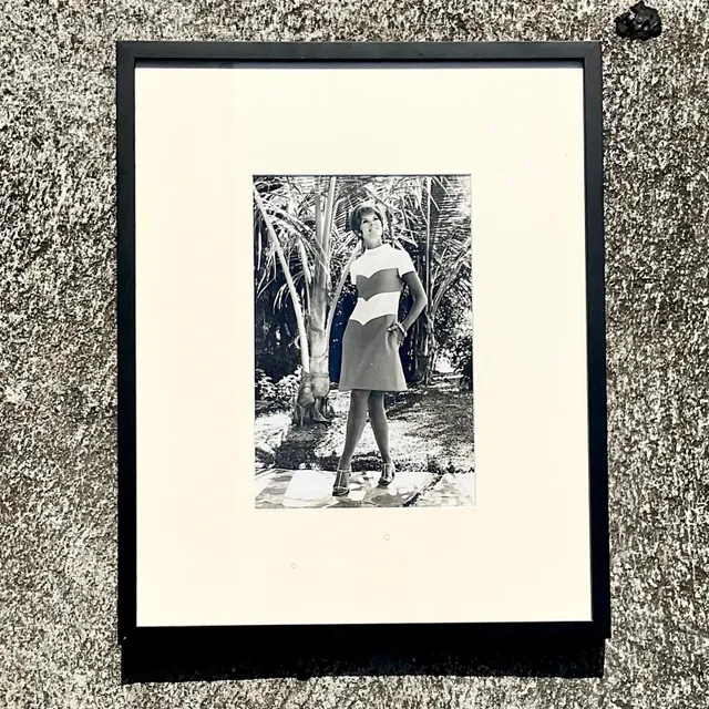 Vintage Boho Black and White 70s Fashion Photograph — additional photo 3