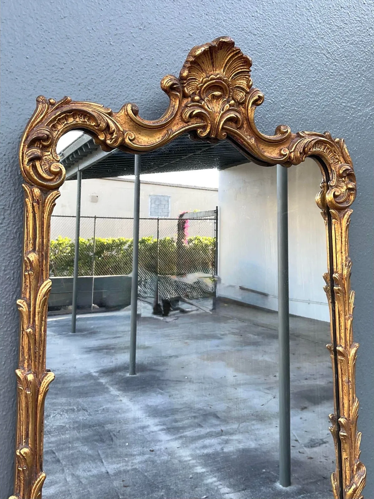 Vintage Gilt Baroque Mirror — additional photo 4