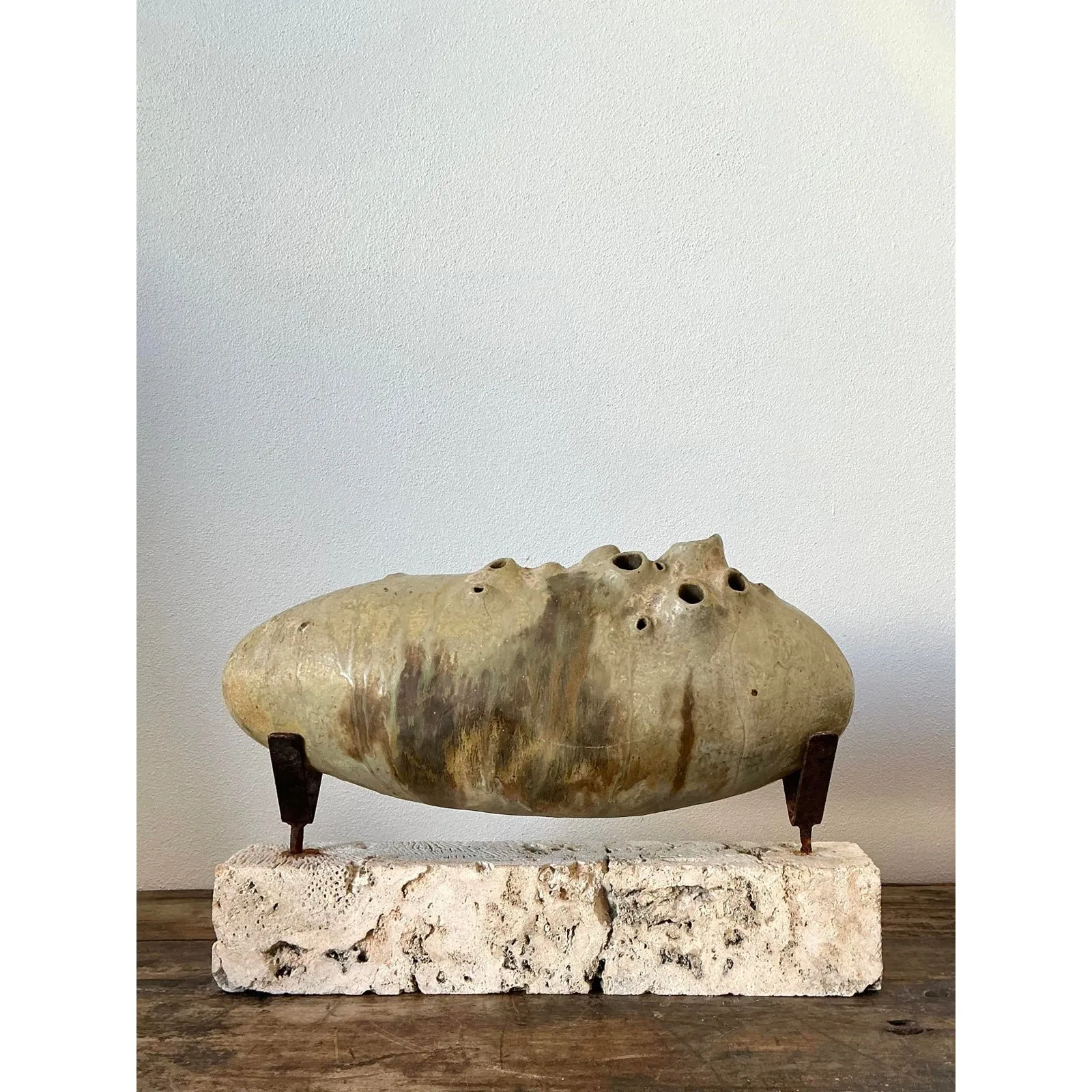 Vintage Original Abstract Studio Pottery Sculpture on Coquina Block Plinth — additional photo 3