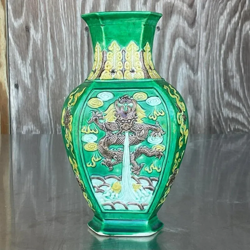 Vintage 1920s Asian Dragon Vase — additional photo 4