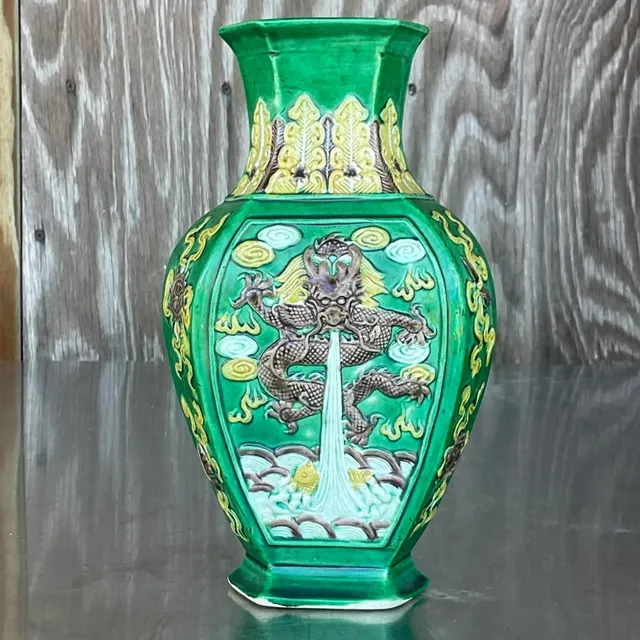 Vintage 1920s Asian Dragon Vase — additional photo 2