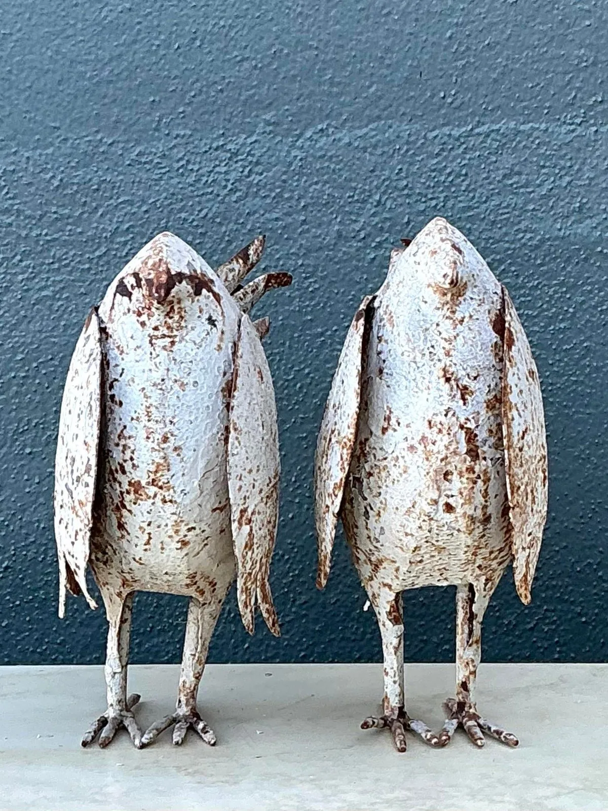 Vintage Distressed Punch Cut Metal Birds - A Pair — additional photo 4