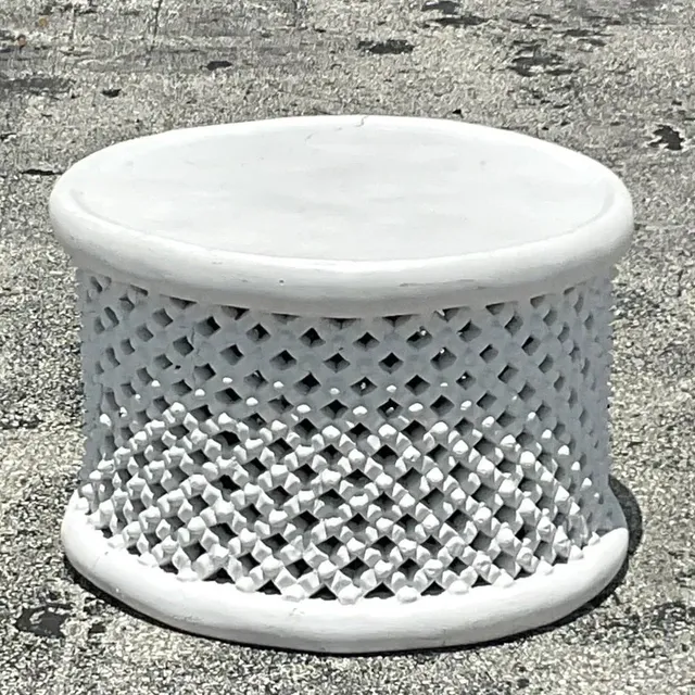 Late 20th Century Vintage Boho Bamileke Wood Coffee Table — additional photo 7