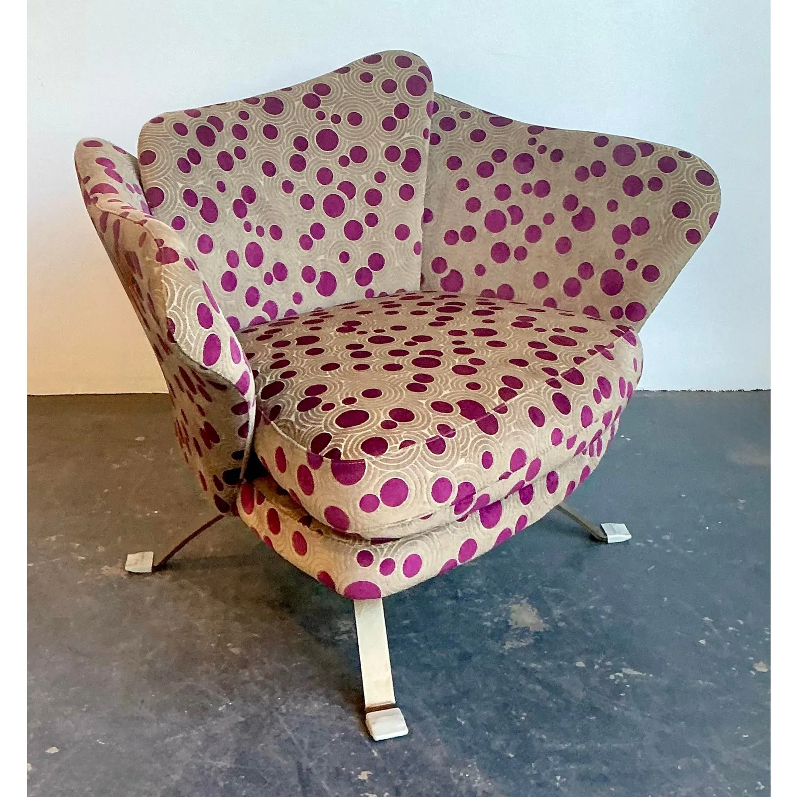 Vintage Italian Biomorphic Lounge Chair — additional photo 1