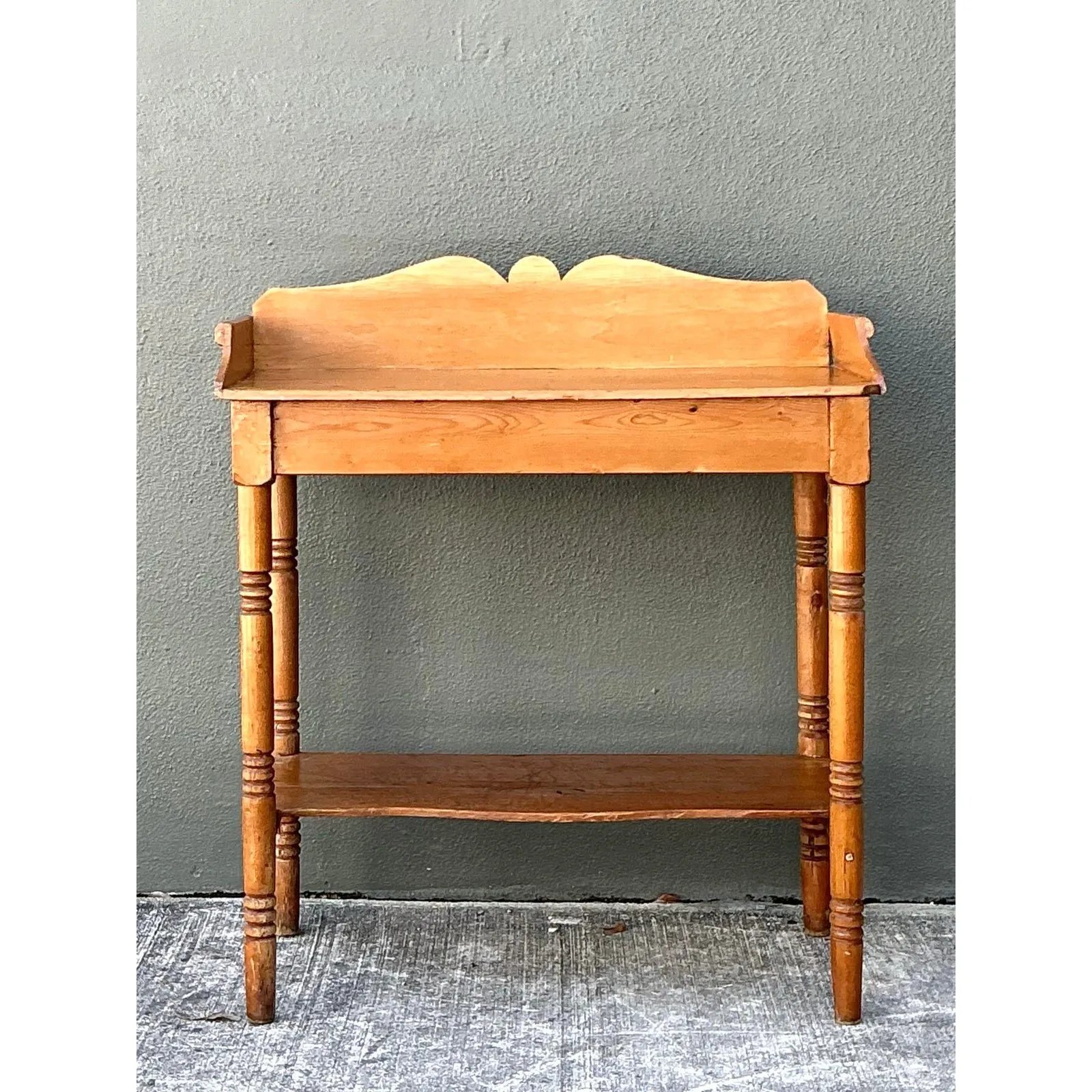 Vintage Turned Wood Pine Sideboard — additional photo 8