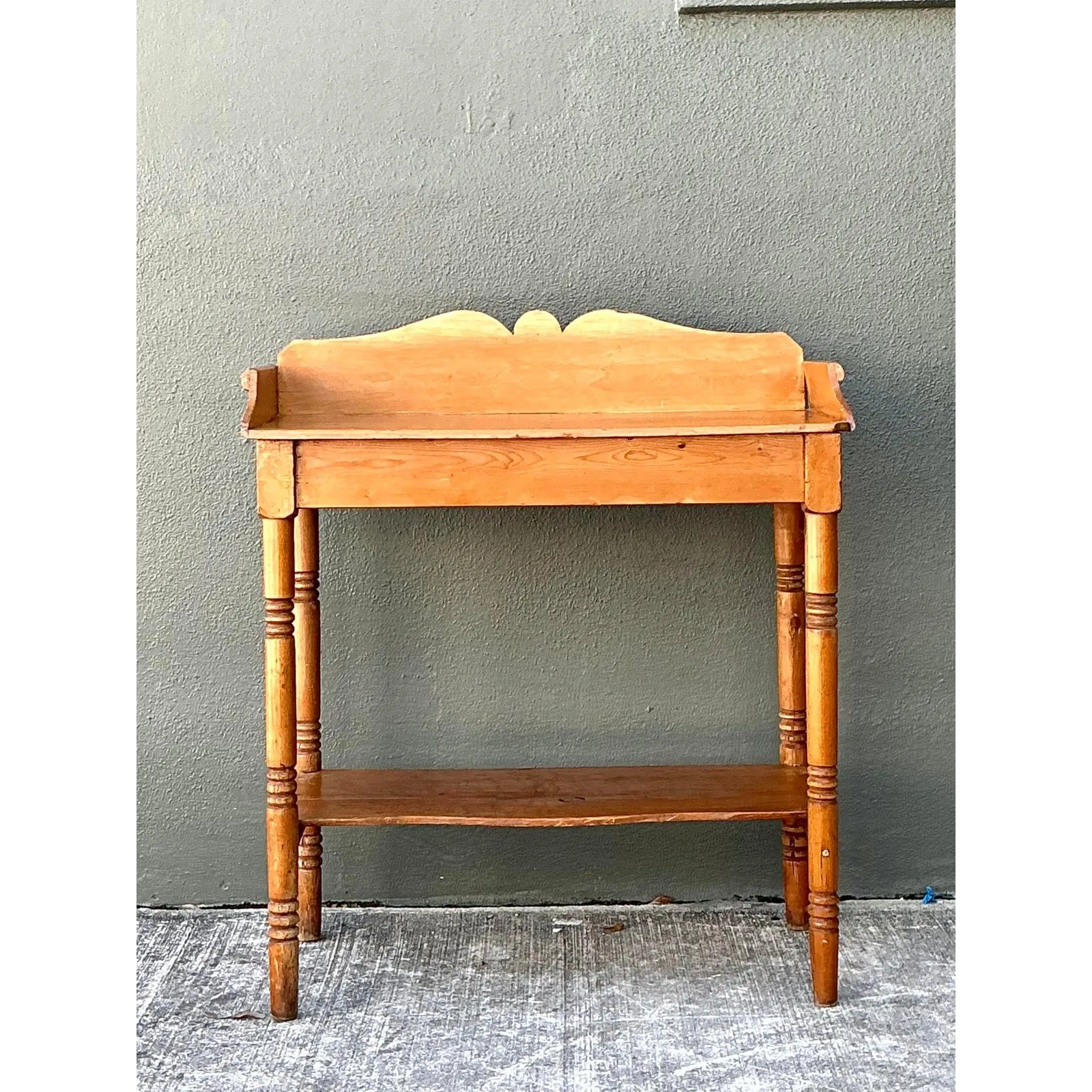 Vintage Turned Wood Pine Sideboard — additional photo 2