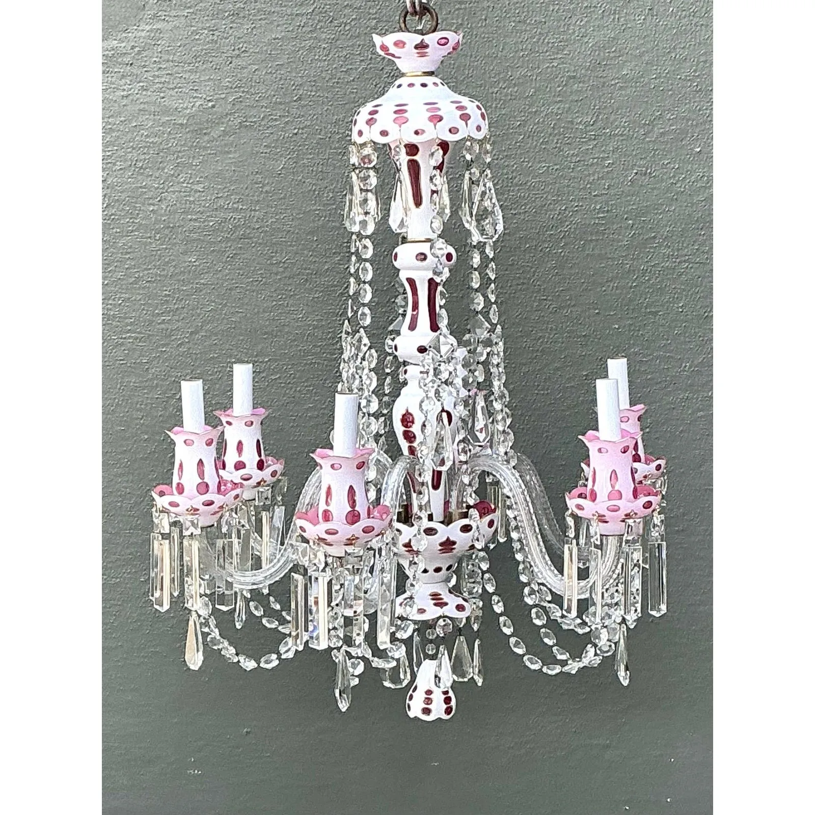 Vintage Check Cut Crystal Swag Chandelier — additional photo 3