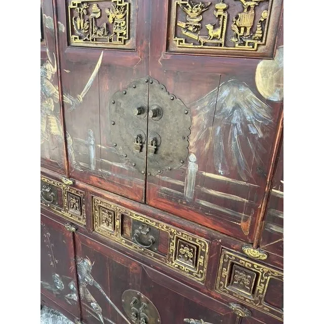 Vintage Asian 18th Century Hand Painted Cabinet — additional photo 7